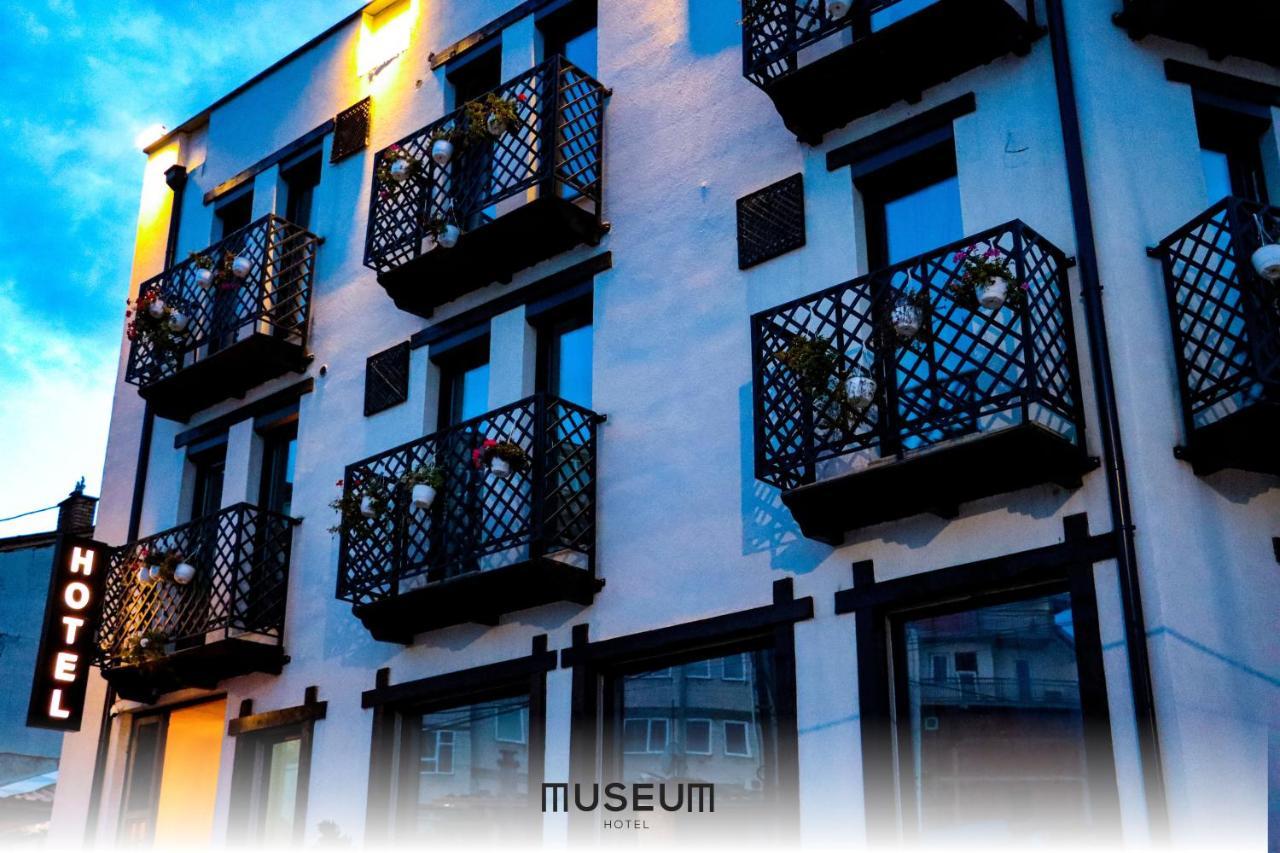 Museum Hotel Pristina Exterior photo